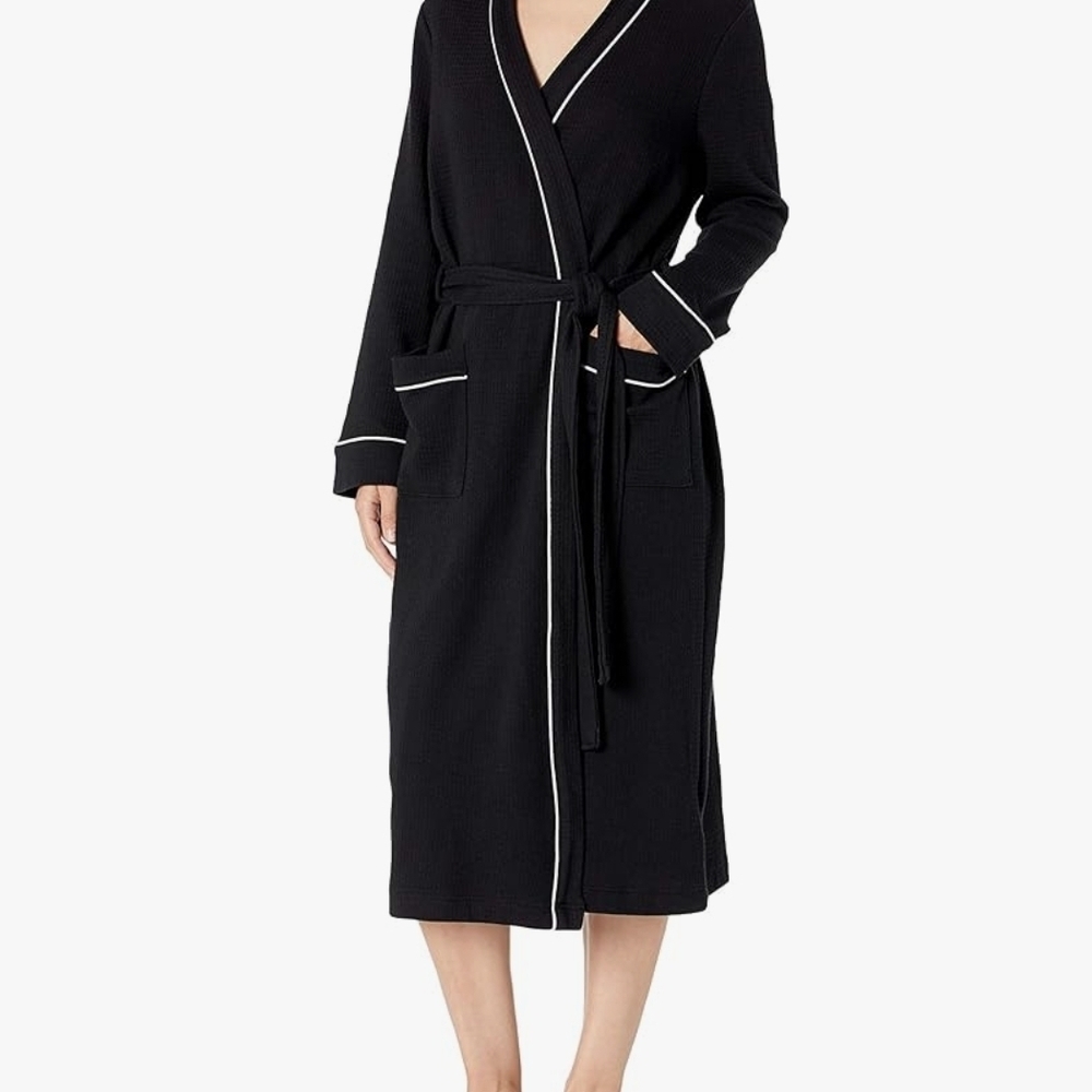 New Amazon Essentials Women's Black Robe with White Trim